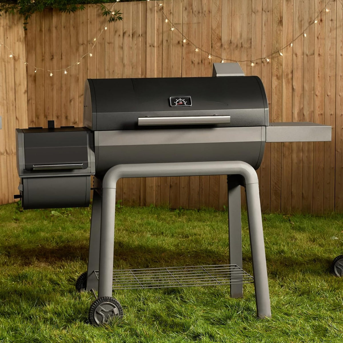 Heavy‑Duty Charcoal Grill with Offset Smoker
